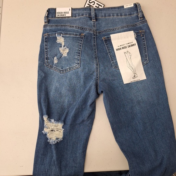 Almost Famous Womens Distressed High Rise Skinny Jeans Size 1 - Picture 9 of 11